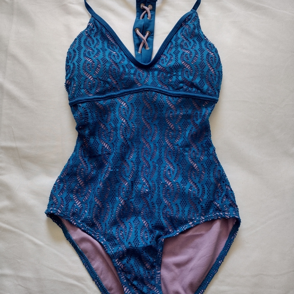 One piece swimsuit NWT blue